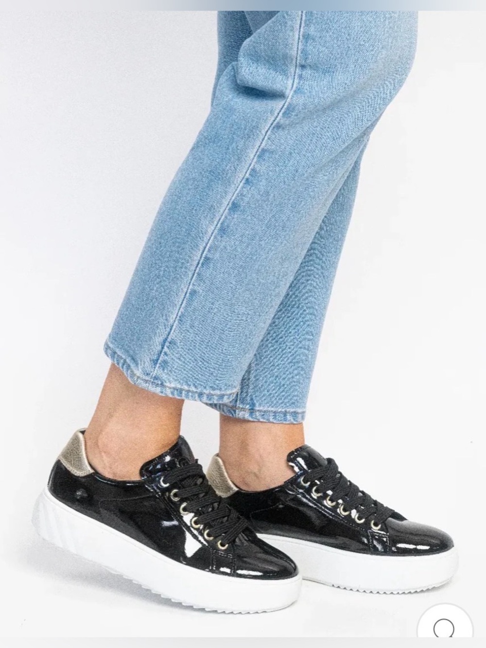 ARA Mikky women's sneaker shoes in black/white Size 5.5